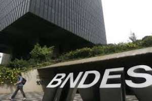 BNDES reabre financiamento para linha de investimento na atual safra