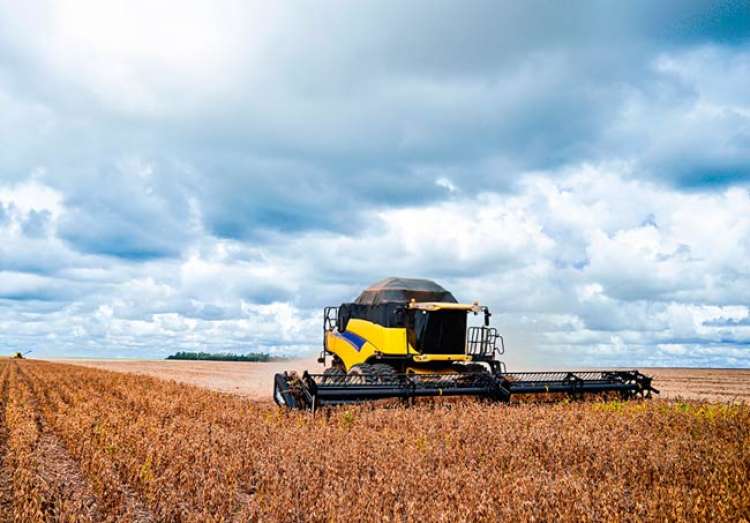 Vendas de máquinas agrícolas terão forte queda em 2019